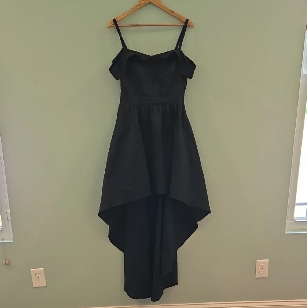 B. Smart  Cocktail Dress Size 11/12 Black High-Low with Cold Shoulder - Picture 3 of 14